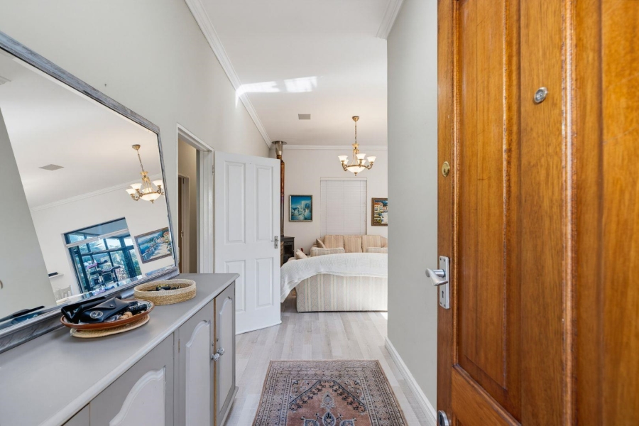 To Let 3 Bedroom Property for Rent in Royal Ascot Western Cape